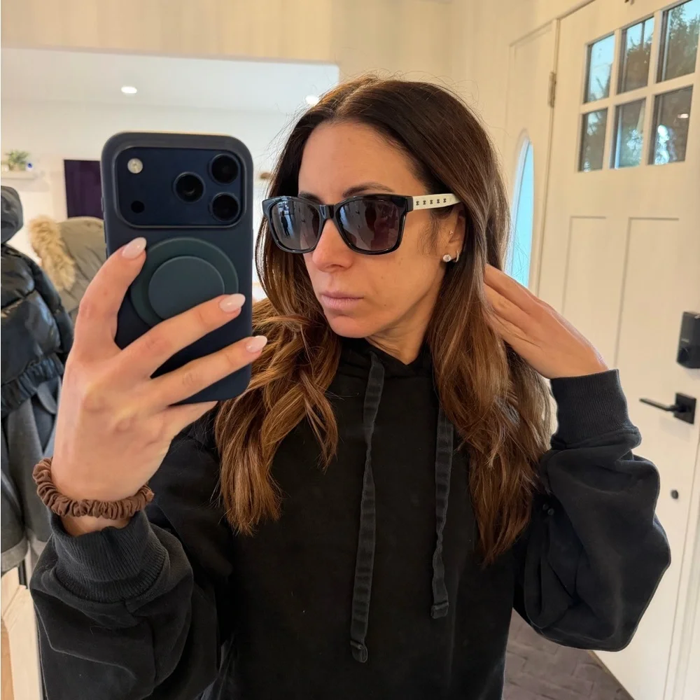 CHANEL Elegant Black Sunglasses white braided sides with Quilted Case - Picture 5 of 5